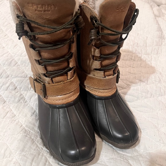 Sperry winter rain duck boots size 7 - Picture 2 of 5